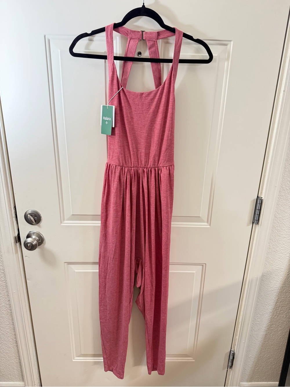 New Halara Easy Peasy Pink Racerback Jumpsuit Size Small 0093